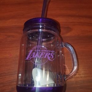 NBA 16 oz Los Angeles Lakers plastic mason  Jar with Lid and Handle NWT